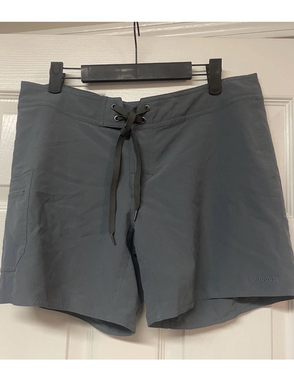 Patagonia Stretch Hydropeak Boardshorts Cargo Shorts 5” Inseam Grey Size 8 hikin - Picture 2 of 8